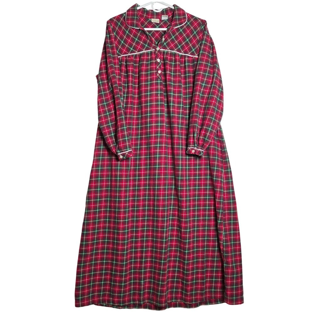 L.L. Bean Nightgown Medium Red Green Plaid Flannel Cotton Long Sleeve Holiday